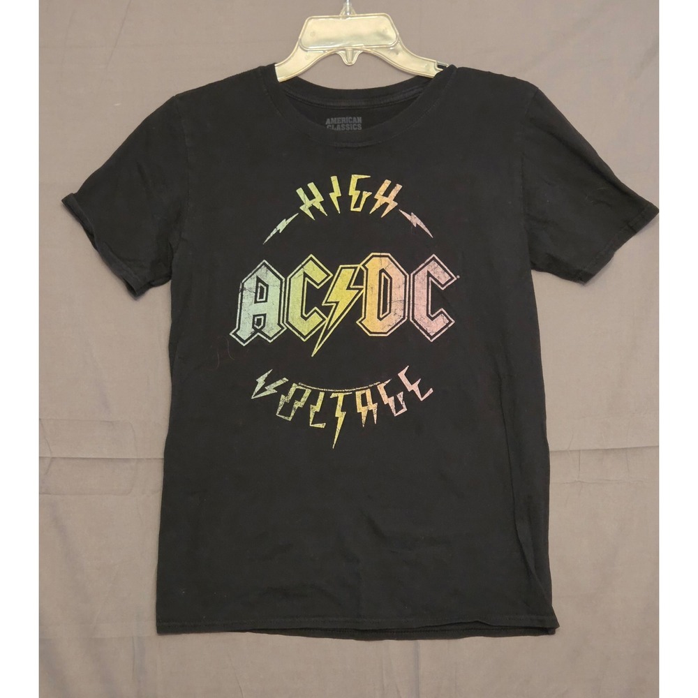 American Classics AC/DC Voltage Graphic T-Shirt Women's Size Small Black
